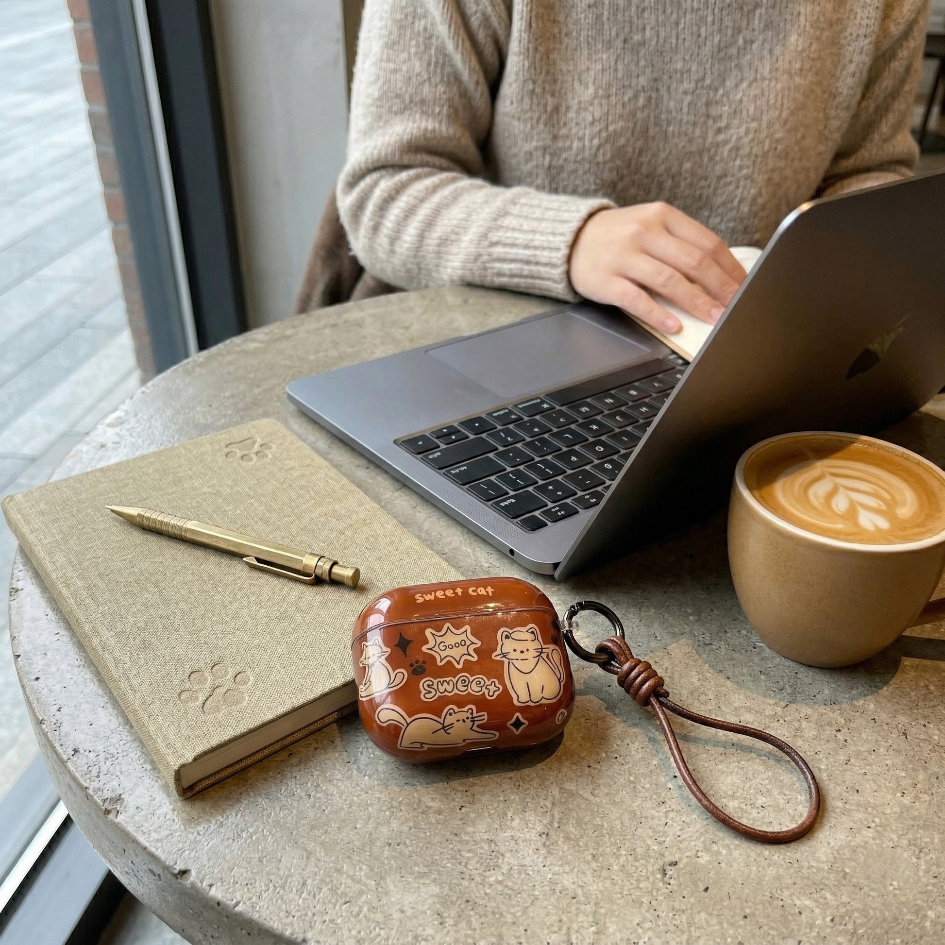 Sweet Cat AirPods Case with Knotted Leather Lanyard – Glossy Brown & Everyday Charm